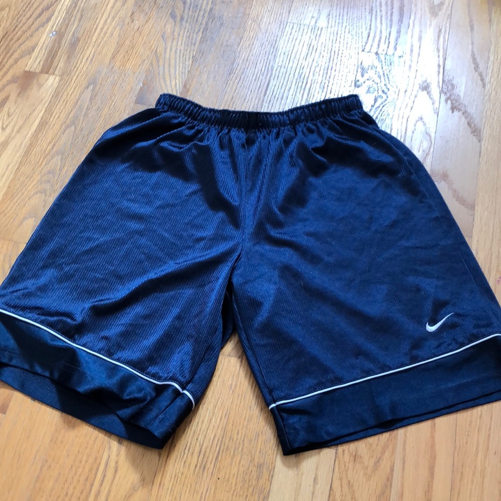 nike basketball shorts